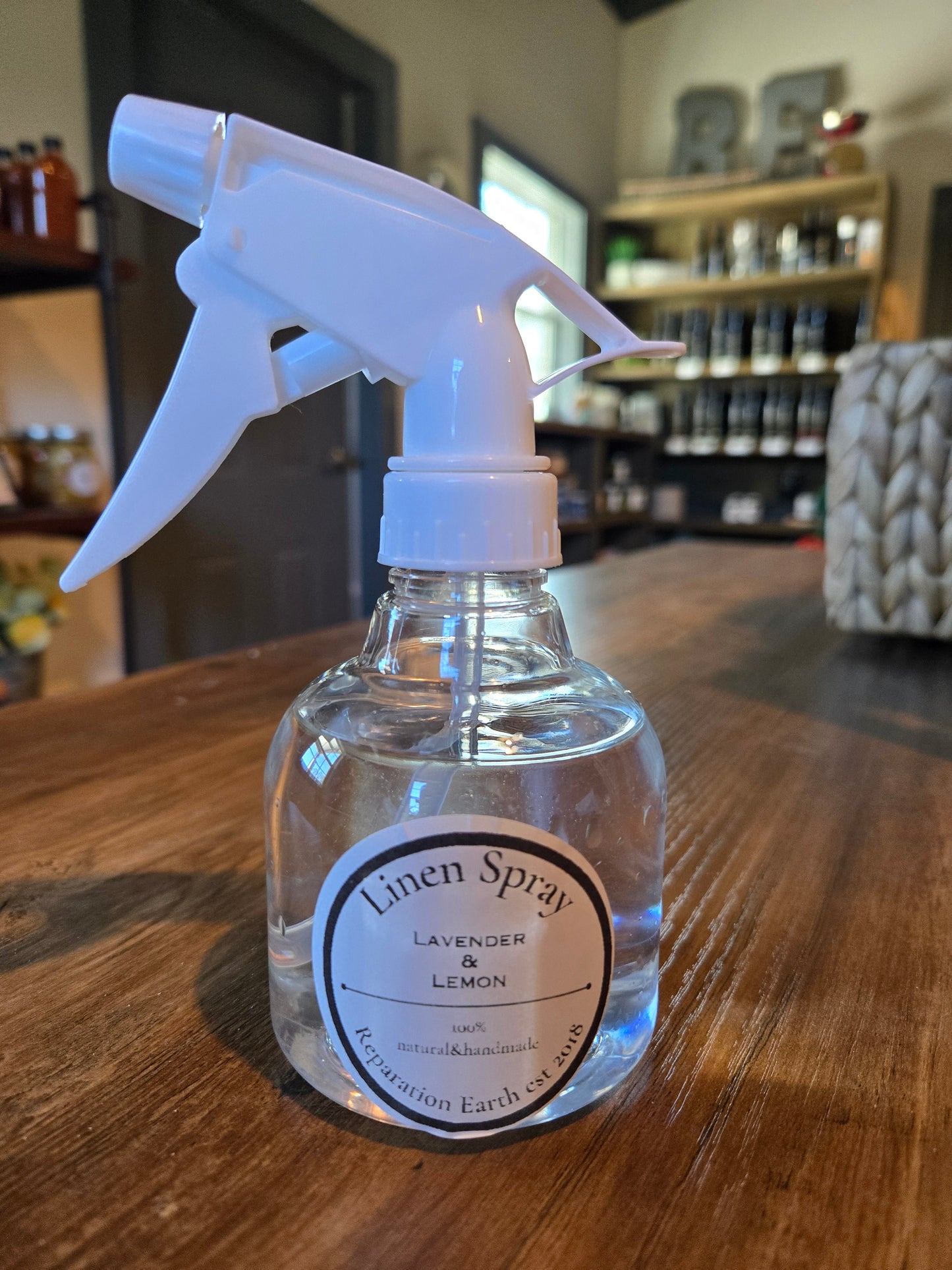 Lemon Vinegar Cleaning Spray